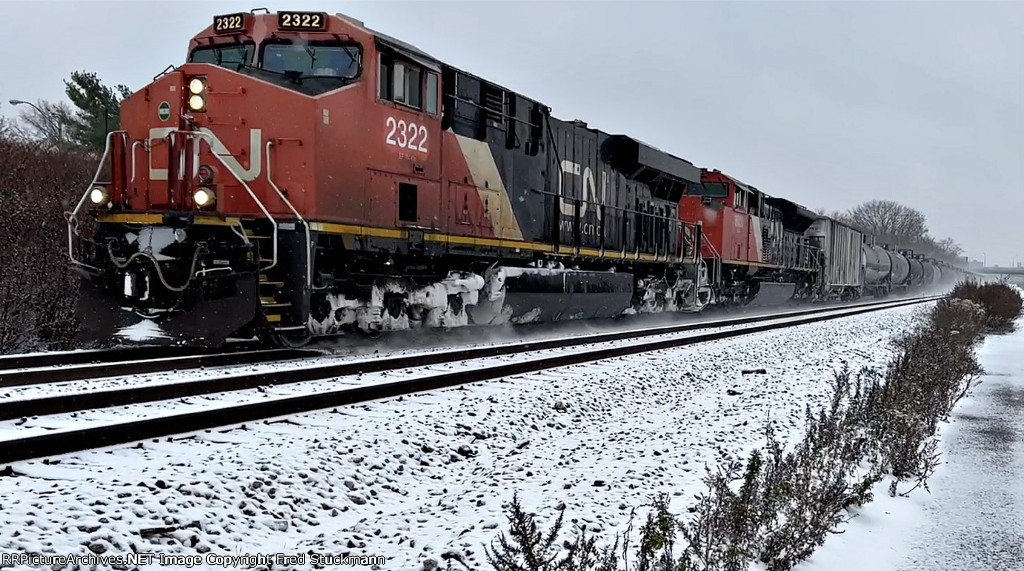 CN 2322 leads near Exchange St.